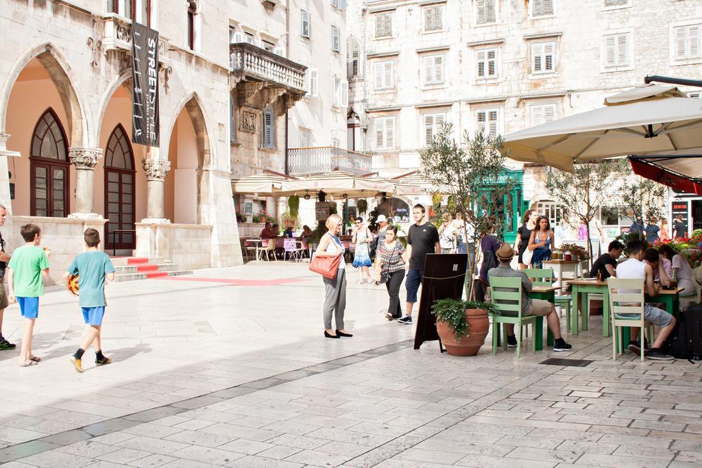 Guest House Babina - Apartments King & Queen Split Exterior photo