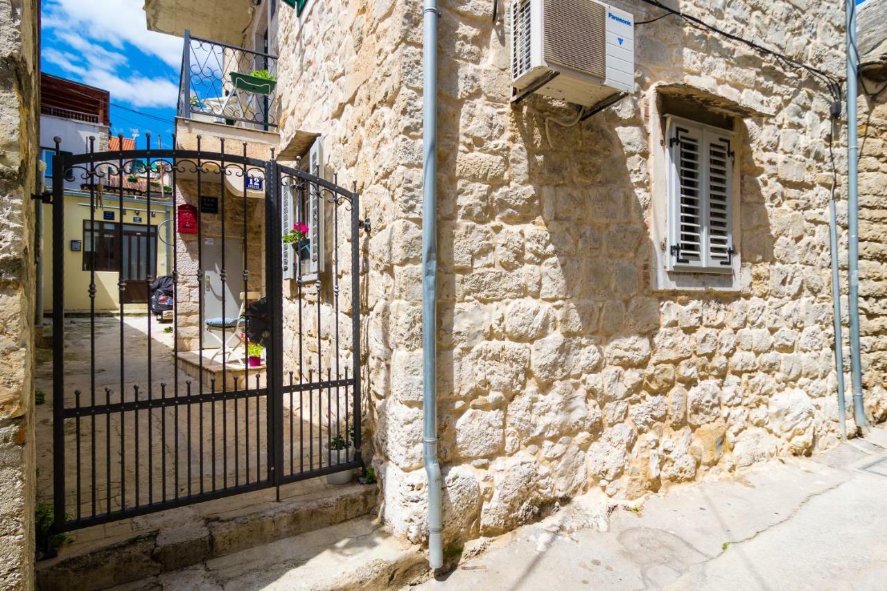 Guest House Babina - Apartments King & Queen Split Exterior photo